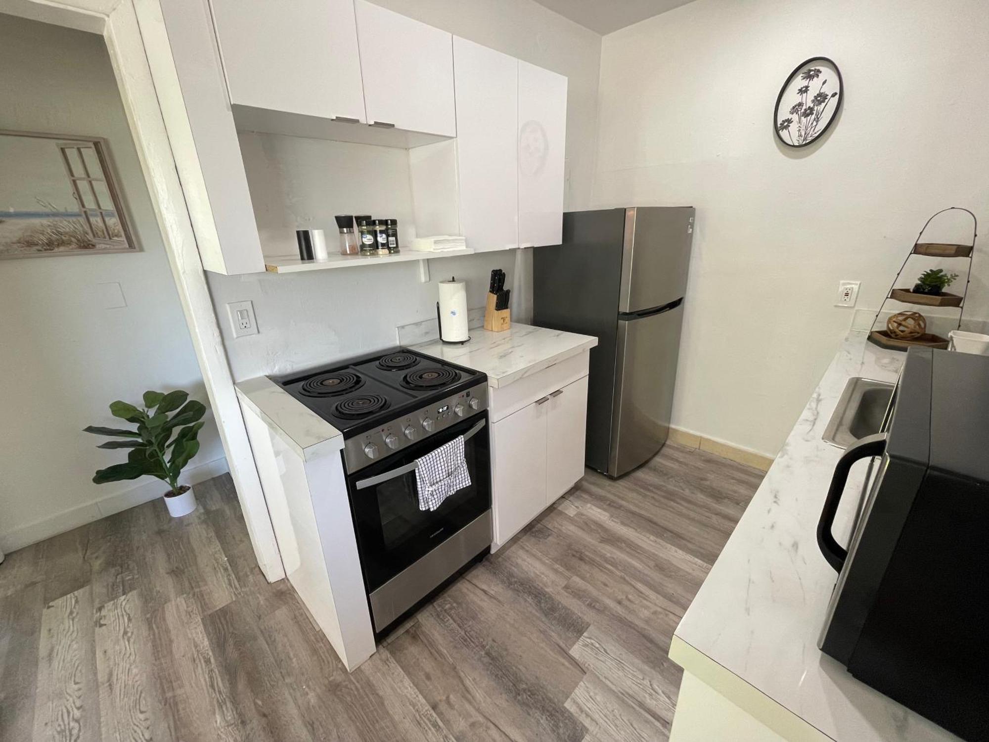 Fully Equipped Apartments With Parking Near Cocowalk Miami Exterior foto