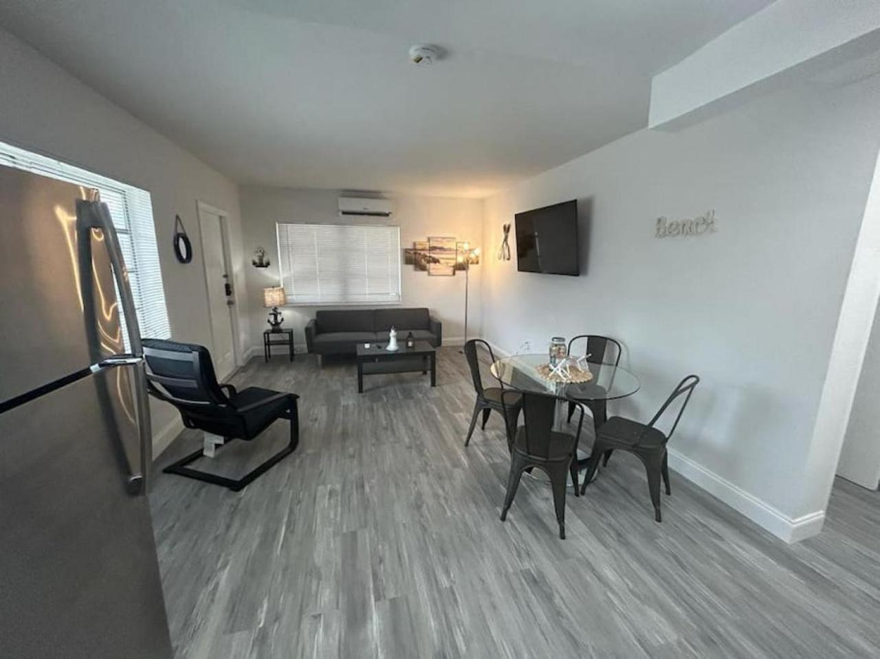 Fully Equipped Apartments With Parking Near Cocowalk Miami Exterior foto